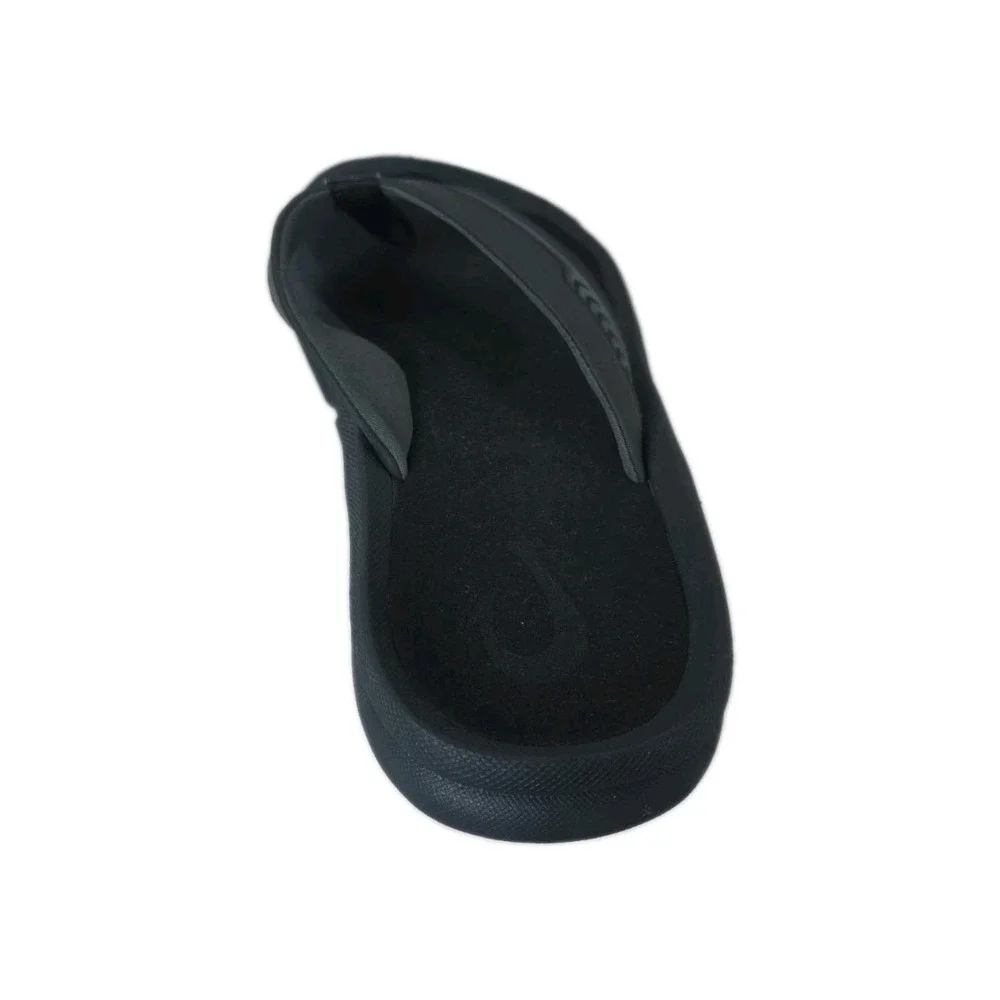 OluKai Akeu Mens Sandals Size 10 Black Beach Flip Flops